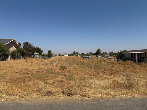 101 Arizona Ave, Madera, CA, 93638 | Card Image