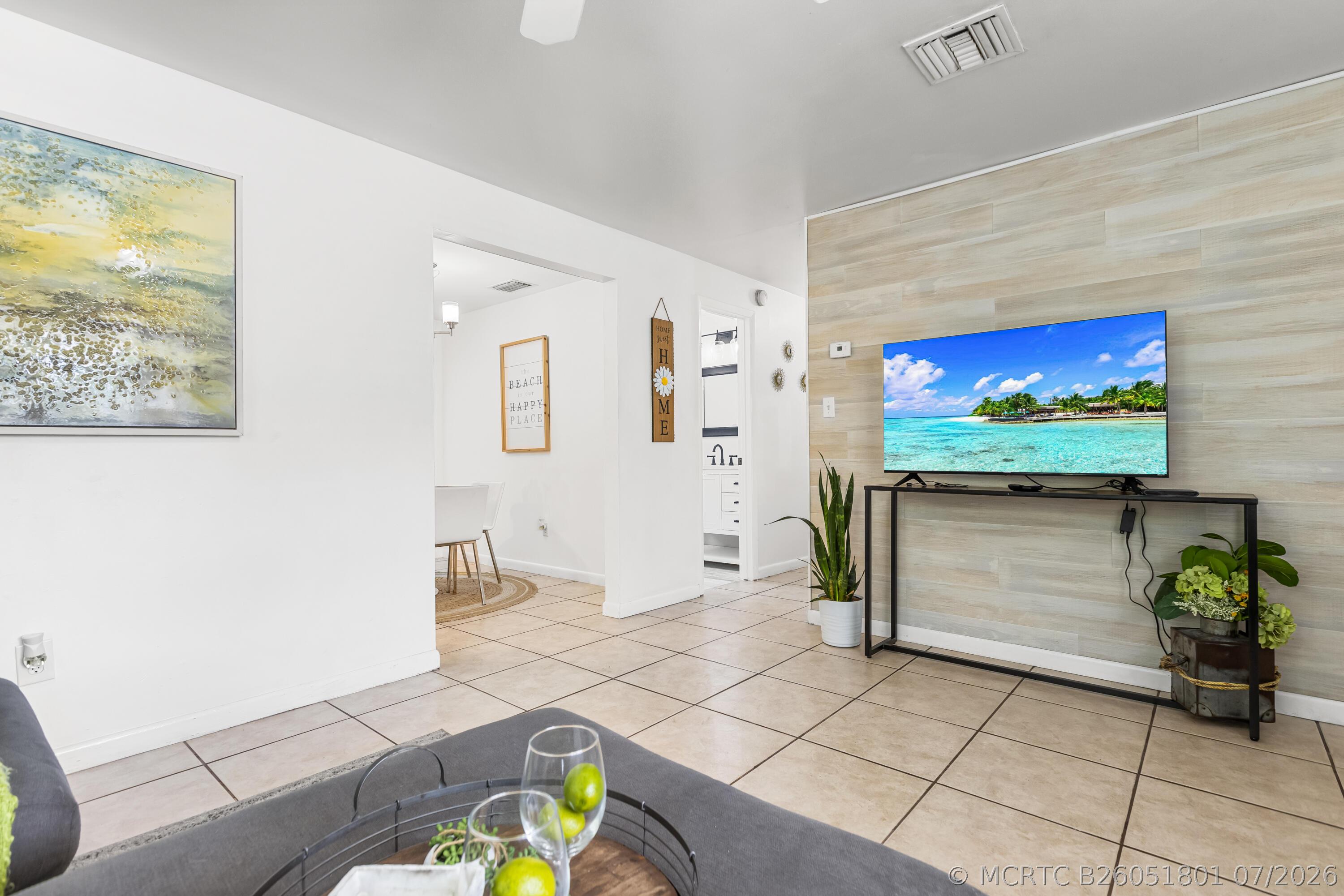 Residential in Naples 3