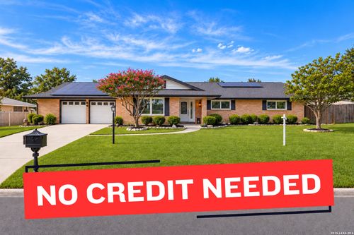 657 Weatherly Dr, Windcrest, TX, 78239-2026 | Card Image