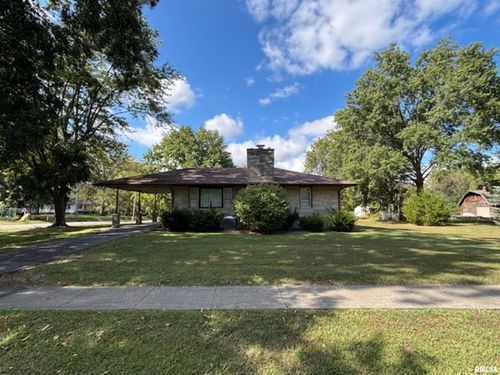 200 W Chestnut St, Odin, IL, 62870-1181 | Card Image