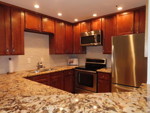 1733 S Villa Way, Walnut Creek, CA, 94595-1465 | Card Image