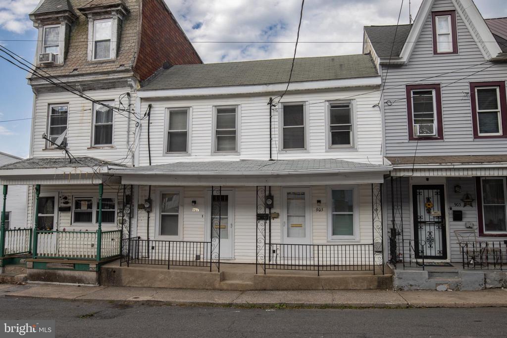 Brock St, Ashland, PA 17921