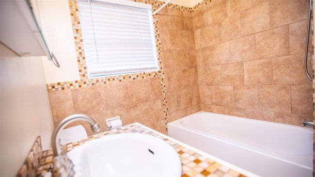 2312 Devonshire Dr, House other with 3 bedrooms, 1 bathrooms and 2 parking in Austin TX | Image 14