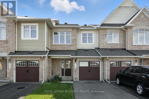 748 Morningstar Way, Orléans, ON, K1W0G6 | Card Image