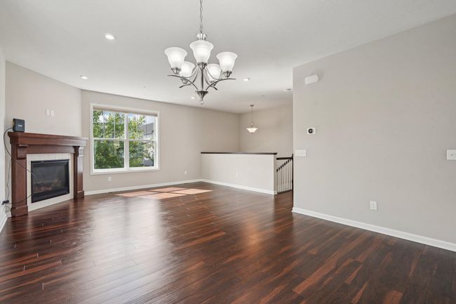 12-web-or-mls-- 8169 Central Park Way-1806-008.jpg | Image 12