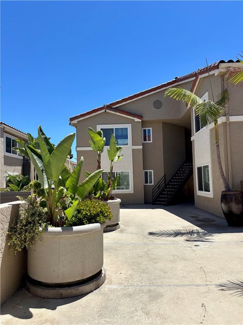 2320-7405 Charmant Dr, San Diego, CA, 92122 | Card Image