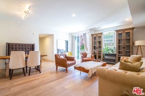 206-436 S Virgil Ave, LOS ANGELES, CA, 90004-6108 | Card Image