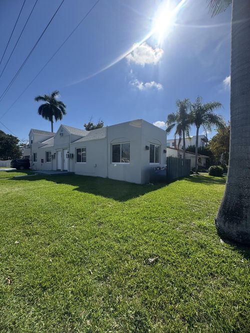 2-317 Ne 13th Ave, Fort Lauderdale, FL, 33301-2682 | Card Image