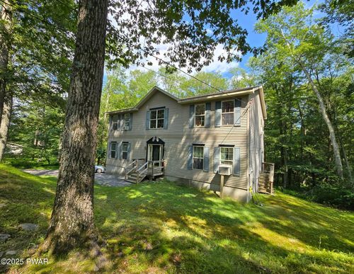 108 Red Shale Rd, Hawley, PA, 18428-6114 | Card Image