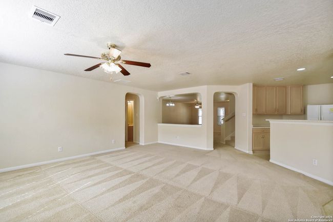 184 Springtree Gate, House other with 4 bedrooms, 3 bathrooms and null parking in Cibolo TX | Image 9