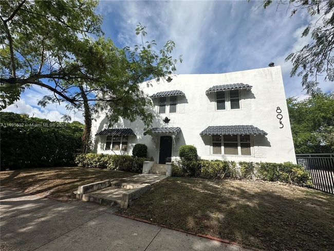 1 - 893 Ne 81st St, Condo with 2 bedrooms, 1 bathrooms and null parking in Miami FL | Image 22