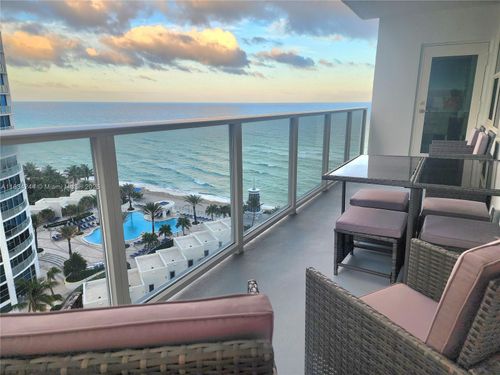 1409-3505 S Ocean Dr, Hollywood, FL, 33019-2820 | Card Image