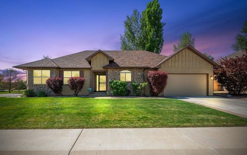 148 Elmwood Ave, Fruita, CO, 81521-8827 | Card Image
