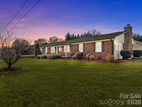 6443 Roanoke Dr, Kannapolis, NC, 28081-8825 | Card Image