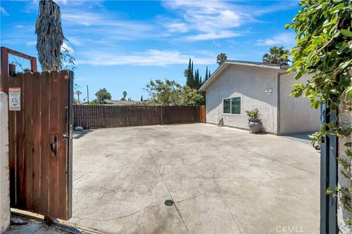 10163 Petit Ave, North Hills, CA, 91343 | Card Image