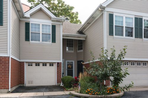 c-3801 Milwaukee Ave, Chicago, IL, 60641-2870 | Card Image