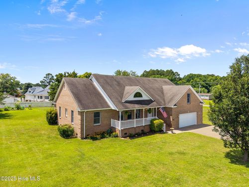 100 Whispering Pines Ct, Aydlett, NC, 27916-9617 | Card Image