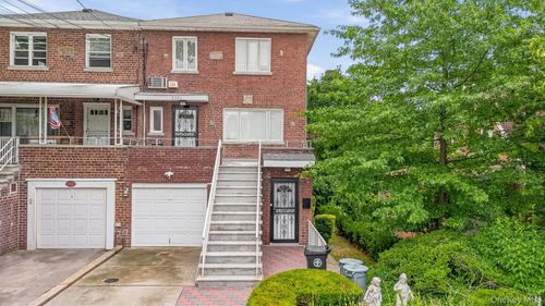2324 Westervelt Ave, Bronx, NY, 10469-6316 | Card Image