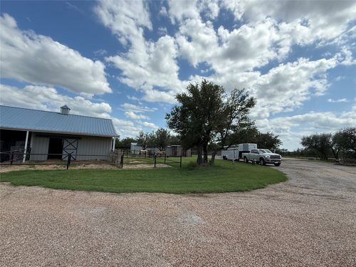 110 Lookout Pt, Stephenville, TX, 76401-7802 | Card Image