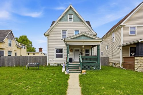 1418 4th Ave Se, Cedar Rapids, IA, 52403-1234 | Card Image