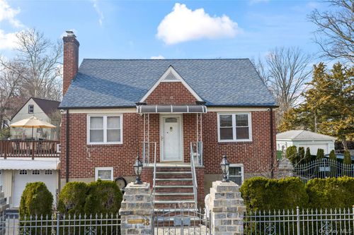 18 Butler Place, Yonkers, NY, 10710 | Card Image