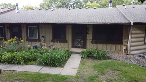 247 River Woods Ln, Burnsville, MN, 55337-3382 | Card Image