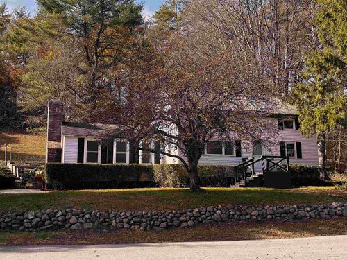 976 Old Westport Rd, Winchester, NH, 03470-2336 | Card Image