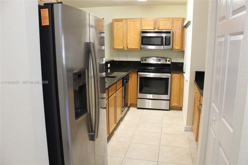 25-22501 Sw 88th Pl, Cutler Bay, FL, 33190-2014 | Card Image