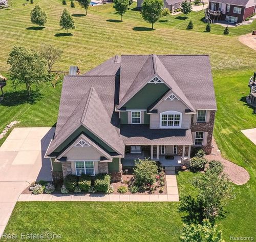 26164 International Dr, South Lyon, MI, 48178-8639 | Card Image
