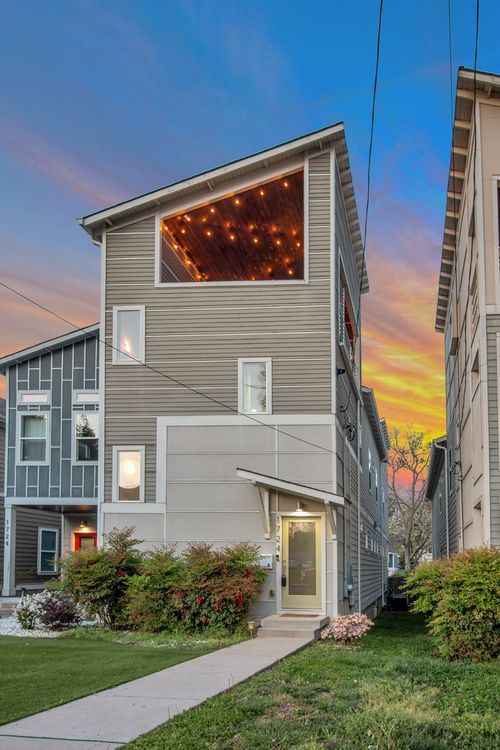 a-1724 6th Ave N, Nashville, TN, 37208-2218 | Card Image