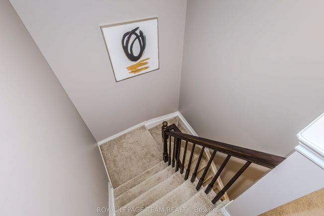 302 Song Sparrow St, House attached with 3 bedrooms, 3 bathrooms and 2 parking in Nepean ON | Image 27