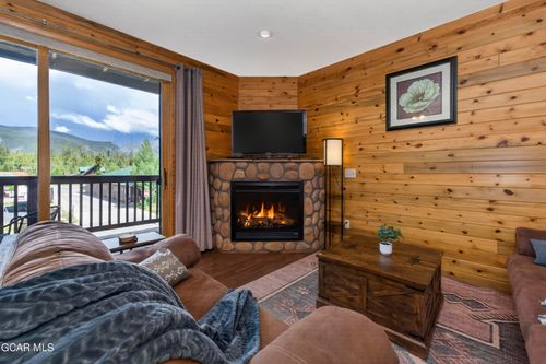 216-207 Bella Vista Ct, Grand Lake, CO, 80447-5502 | Card Image