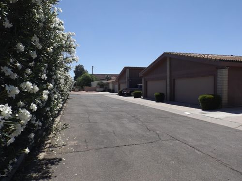 2705 E Cactus Rd, Phoenix, AZ, 85032-7044 | Card Image