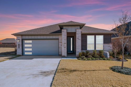 2605 Starling St, Denton, TX, 76205-2046 | Card Image