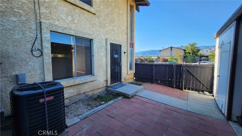 7964 Pinehurst Dr, Highland, CA, 92346-4145 | Card Image