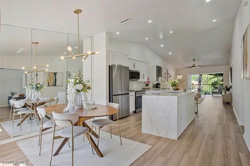 apt-206-821 Gulf Pavilion Dr, NAPLES, FL, 34108-8752 | Card Image