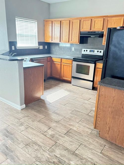 b-3922 Davenport St, Houston, TX, 77051-2493 | Card Image