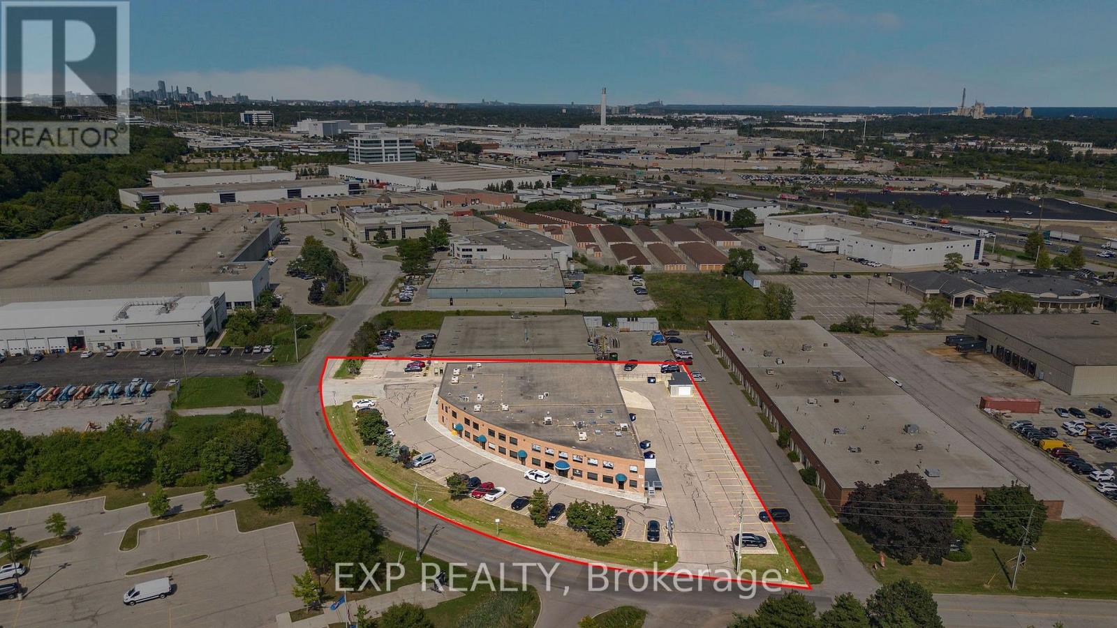 Commercial Sale in Oakville (QE Queen Elizabeth) 3