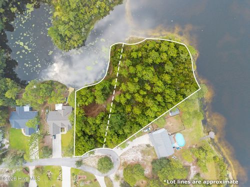 4 Pike Road, Boiling Spring Lakes, NC, 28461 | Card Image