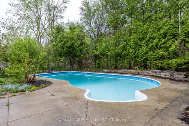 17 Claudette Crt, House other with 3 bedrooms, 4 bathrooms and 5 parking in Peterborough ON | Image 37