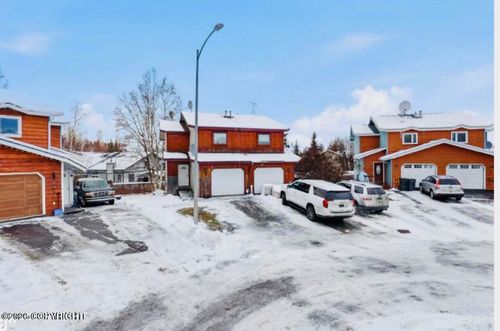 2900 Sun Spot Cir, Anchorage, AK, 99507-3275 | Card Image