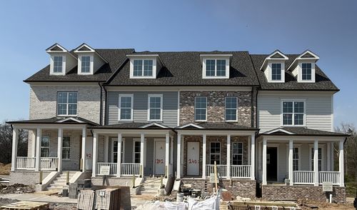 4011 Forestside Dr, Franklin, TN, 37064-4575 | Card Image