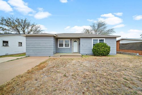 1513 Vines Ave, Big Spring, TX, 79720-3647 | Card Image