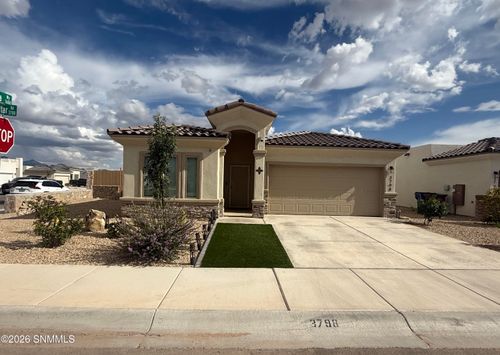 3798 Gibraltar Rd, Las Cruces, NM, 88012-8070 | Card Image