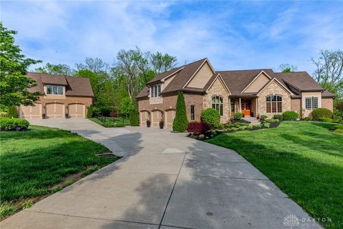 7510 Country Brook Ct, Springboro, OH, 45066-8422 | Card Image
