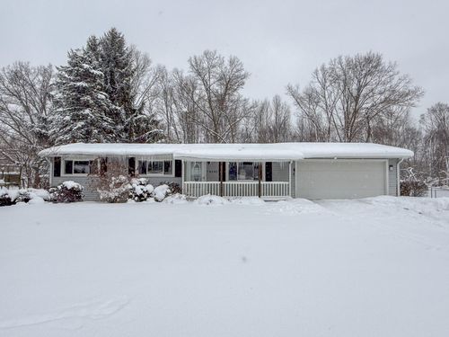 28860 Sarabyn St, Dowagiac, MI, 49047-9273 | Card Image