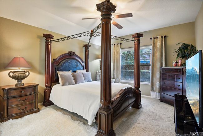 112 Vista Del Rey, House other with 3 bedrooms, 2 bathrooms and null parking in Cibolo TX | Image 17