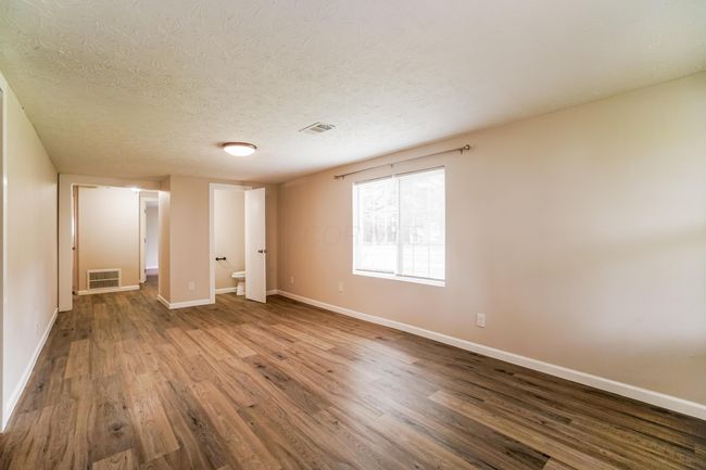 237 E Barthman Ave, House other with 2 bedrooms, 2 bathrooms and null parking in Columbus OH | Image 5
