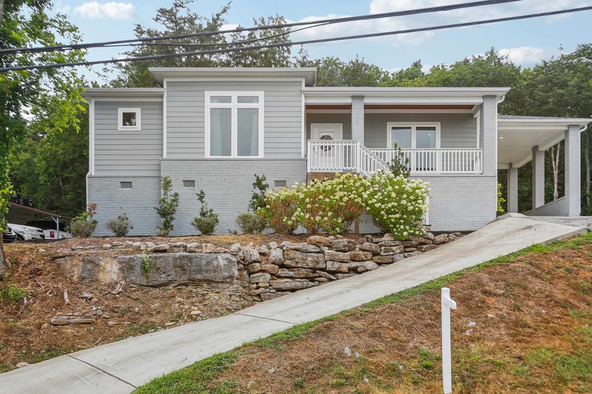 Boyd Dr, Nashville, TN 37218