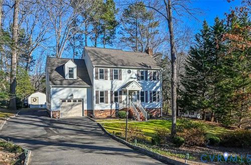 8250 Hanover Grove Blvd, Mechanicsville, VA, 23111-5629 | Card Image